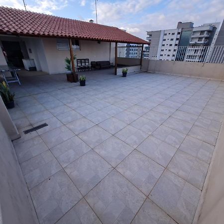 Apt Centro 50 M Mar, Wi-Fi, Completo, Local Top Guarapari Exteriör bild